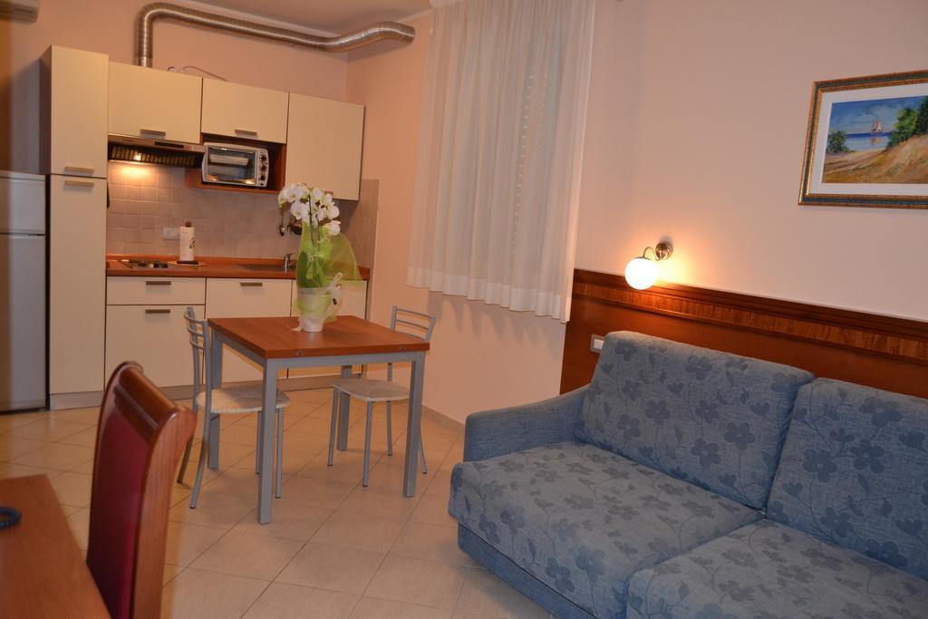 Residence Ducale Rimini Rum bild